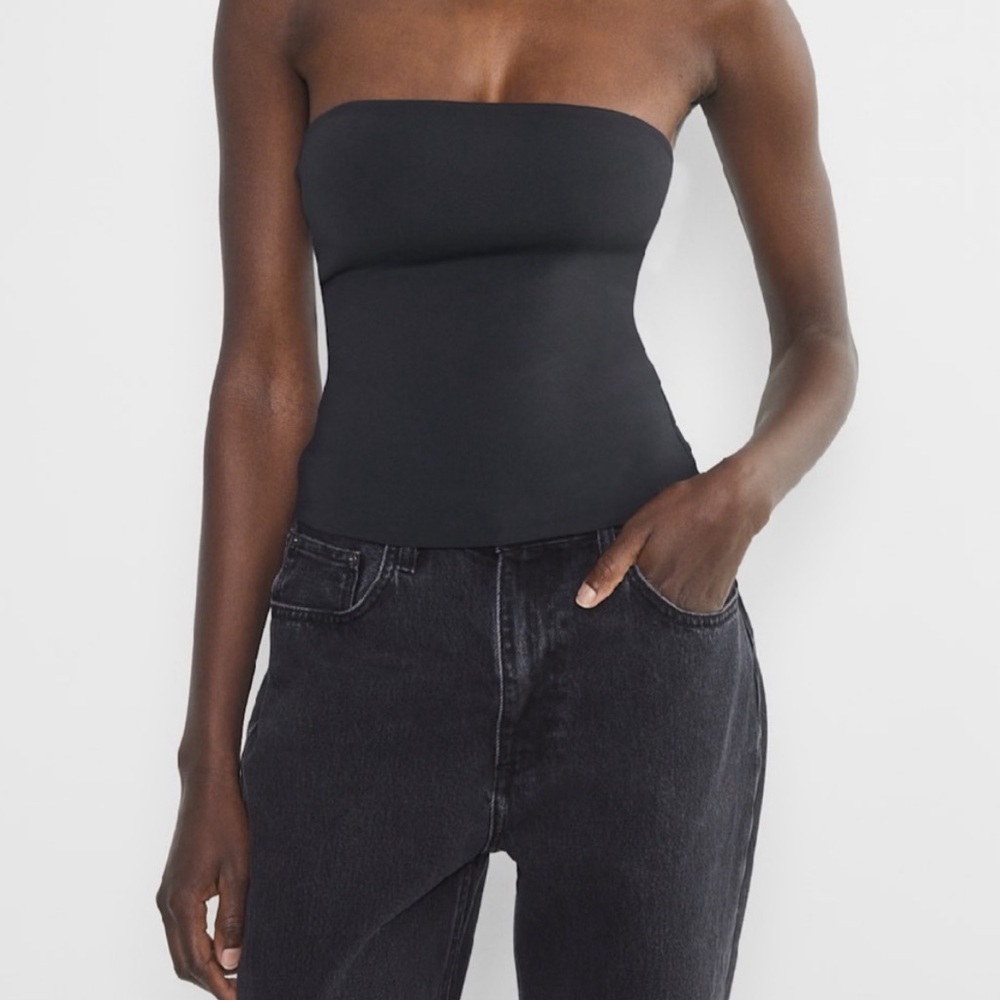 Aritzia BABATON Black Contour Tube Top